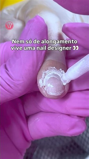Nem só de alongamento vive uma NAIL DESIGNER