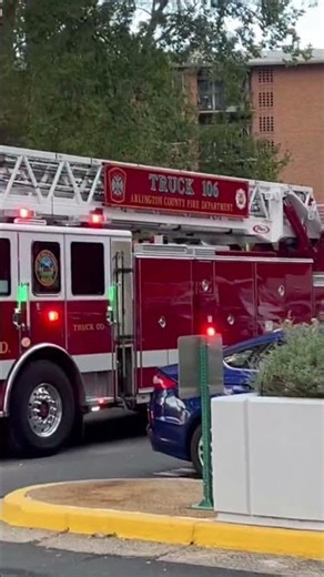 Fairfax county fire engine 418 and truck 106 at an elevator rescue call #fast #fire #automobile