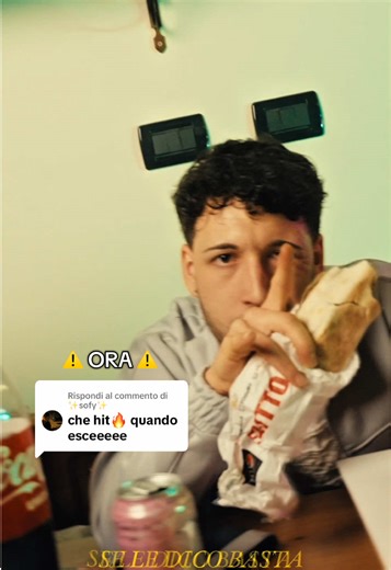 Risposta a @✨sofy✨ SHAWARMA 🌯 FREESTYLE FUORI ORA ❗️❗️❗️ #shawarma #freestyle #freestylerap #emergente #videoclip @Manuel Balasso