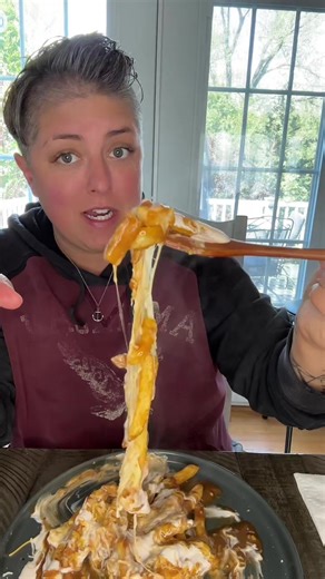 Give allllll the messy, cheesey fries! #fries #loadedfries #mukbang #cheesey #cheesepull #foodie