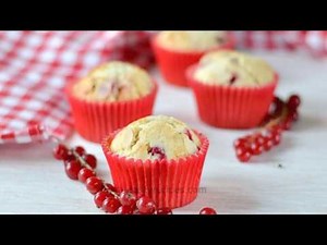 red currant muffins