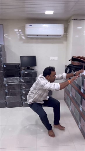 Kalpesh Parmar on Instagram: "laptop ki kharidi per Bhar Bhar Ke gift Milenge Laptop, Laptops, New laptop, Open box laptop, boxpack laptop, Second hand Laptop, Used Laptop, Old Laptop, Refurbished Laptop, Imported Laptop, Apple Laptop, computer Mumbai, Second hand Computer, Old computer, Used Computer, Refurbished Computer, Imported computer Follow @worldcomputer2 Share this video 20 followers put google review ⭐️⭐️⭐️⭐️⭐️ Get free gift 🎁 buy any laptop WORLD COMPUTER Jasmine Apartment, Near Kai