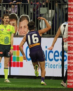 Duds with the setup, Bruce with the finish 🔥 | Fremantle Dockers