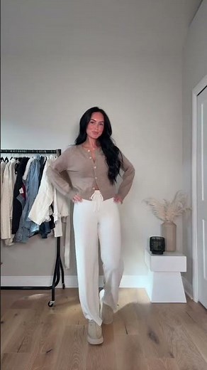 Let’s style my favorite lounge pants for fall 🍂 Cozy, neutral, everyday basics that still feel put