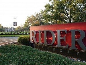 Rider Wrestling Team Ranked No. 20 In Latest Poll