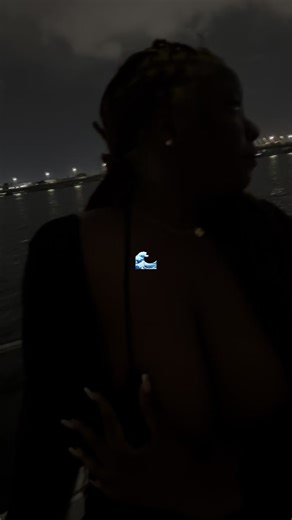 the thunderstorm was a paid actor 😂🥰