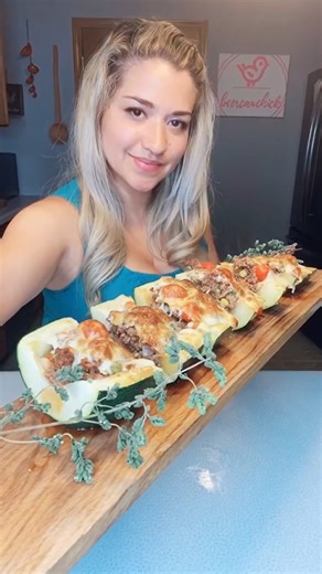 Stuffed zucchini: Delicious home-cooked recipe