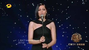 開口就秒殺全場了😯😯😯 Jessie J 又再次給出一個超高水準的表演😍😍😍 (影片來源:微博/微博電視:https://goo.gl/YSpxSS) | 微博台灣