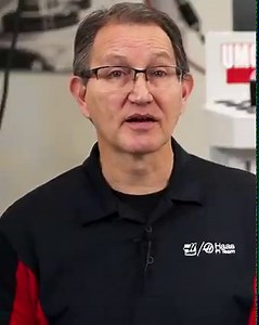 Haas' super compact UMC-350HD is generating a ton of buzz. Fast, accurate, 5-axis milling in a space-conserving package. But what if we combine that 5-axis capability with our new Compact Automation Parts Loader or the Haas Robot Package 1? Product Specialist Mike Steinbock covers all the options you have when combining these two powerful systems. Haas gives you multiple ways to run unattended on your smaller complex 5-axis parts. Click the link to watch the full-length video. https://hubs.la/Q0