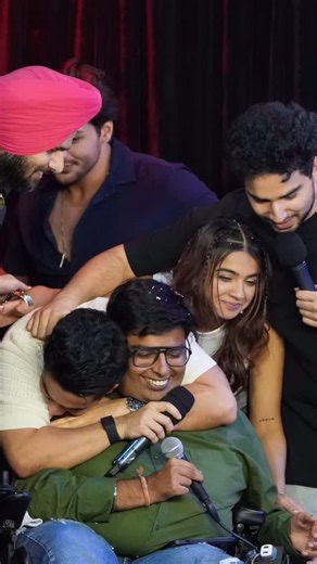 Karn Shah ♿️ Rolling Comedian on Instagram: "Does this mean I’m finally standing on my own two feet? 😂 Thank you @indiasgotlatent for this opportunity and of course @maisamayhoon @beerbiceps @ashishchanchlani @lifeofpaaji @the.rebel.kid and the amazing crew of @indiehabitat and @cashify .. will never forget this day ♥️♥️"