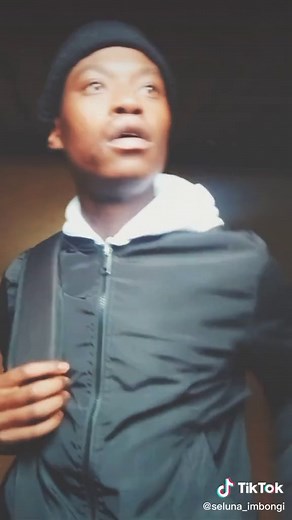 sanibonani!To all tertiary students plz be kind to each other sphuma emakhaya angafani ngyabonga @sternglas @SammyWeza17 @uShuku @Prince Dube #duet #actingchallenge #selunaimbongiyabantu5