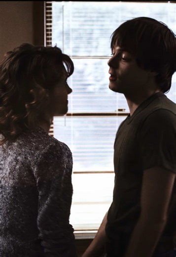 For me and my girl | #strangerthings #jancy #jonathanbyers #nancywheeler #strangerthings5 | jancy Jancy stranger things Stranger things s5 Jonathan and Nancy Nancy wheeler Jonathan Byers Stranger things edit Jancy edit