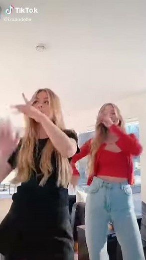 Iza and Elle new Dance 💃