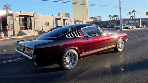 To celebrate half a year on the road already, we are diving back into our 2024 The SEMA Show build, this glorious ’65 Mustang Fastback! Our own audio & interior expert Ghetto Bob of Count's Kustoms is walking back through some highlights of how he and the team at Count’s Kustoms built out the amazing interior of this ride. Full video on our YouTube channel tomorrow afternoon! #countskustoms #lasvegas #history #countingcars #sema #mustang #fastback #audio #interior #kickeraudio Merch: www.countsk