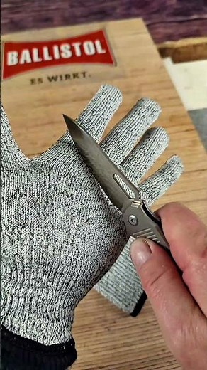 Cut-Resistant Gloves Tested – The Shocking Truth!