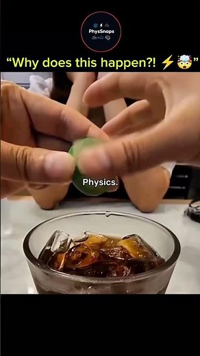 sigma science🔬| Static electricity = invisible power ⚡😳| #science #physics #experiements