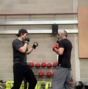 Filmthusiast on Instagram: "Robert Pattinson training for The Batman 👊🔥"