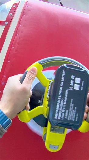 Polishing Vans RV4 wings 🪽 ❤️✈️🤩🏜️ #usa #aviation #fly #pilot #freedom #seattle