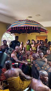 The Nwomkro Group in Ashanti in which Nana Yaa Asantewaa II, Ejisu manhemaa, being their patron celebrated the Awukudae with Asantehene and also presented their tribute song of the late Asantehemaa 💔💔 | Paa Kojo