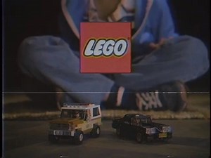 "This commercial from 1985, strangely, never aired." Ormai è risaputo che LEGO lancerà un incredibile set dedicato a Stranger Things, ma continuano a punzecchiarci con questi teaser... HYPE? | 80s Never Die