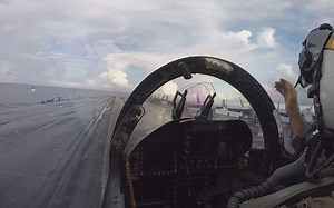 沉浸式弹射起飞|F/A-18第一视角航母起飞! ! !
