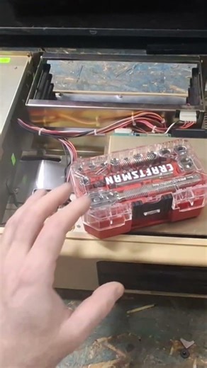 Flash 15s-Tandy TRS-80 Model 2000