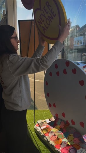 Molly Mason | Store & Window Design on Instagram: "Recently I have learnt that no one truly knows what they are doing in every part of their life. I thought that if I learn enough and work hard enough I would know it all.. but that’s so so wrong. People learn and build skillsets, but that’s doesn’t mean they know the answer to every question. Each time I do a window display I think I have an understanding of it all, until I move onto the next one and encounter a new problem for an entirely diffe