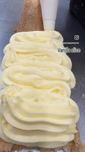 Treat yourself ✨ 📍Cotton Tree📍Minyama 📍Pacific Paradise 📍Kunda Park 📍Mountain Creek | Crust Bakery