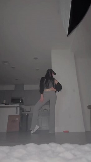 Late Night Reflections with Elle Lee