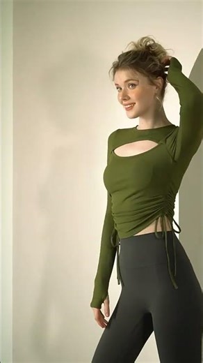 2026 Padded Bra Long Sleeve Crew Neck High Stretch Fabric Professional Yoga Top