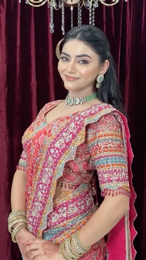 Pratiksha Thorat on Instagram: "Silk Touch does the prep so your skin does the work ✨ Deeply hydrates, smooths, and keeps the base looking fresh and camera-perfect all day. From brides to models, it’s the secret behind that effortlessly flawless finish. . . Makeup- @pratiksha_thorat52 Moist- @flickacosmetics . . . #reel #flicka #viral #fyp #foryou"