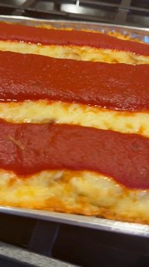 The OG Detroit-Style since 1946! 🏆 Buddy's Pizza, now at your local grocer. Get the authentic taste of Motor City without leaving home! | Buddy's Pizza