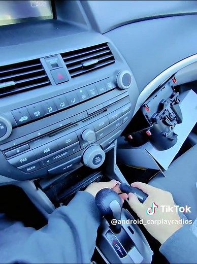 Instalación de Pantalla de 10 Pulgadas en Honda Accord