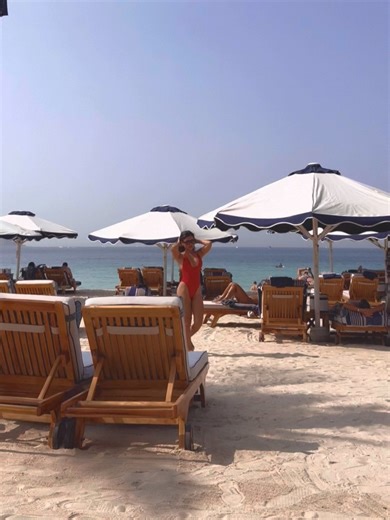 Azar Key on Instagram: "Winter oasis 🌴"