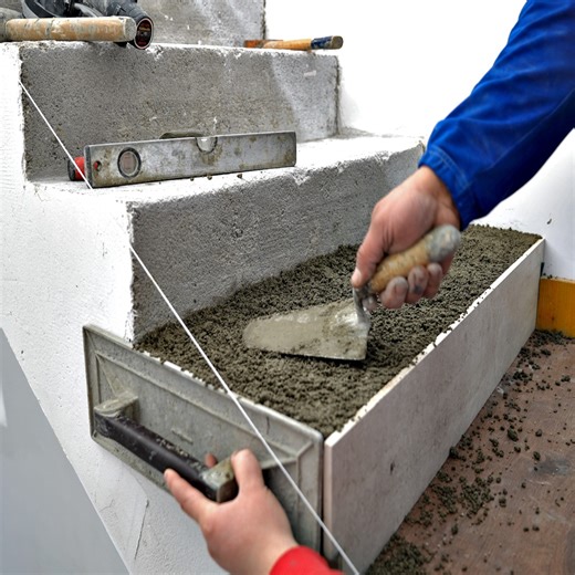 Tiling over Concrete Stairs | DIY & Crafts USA