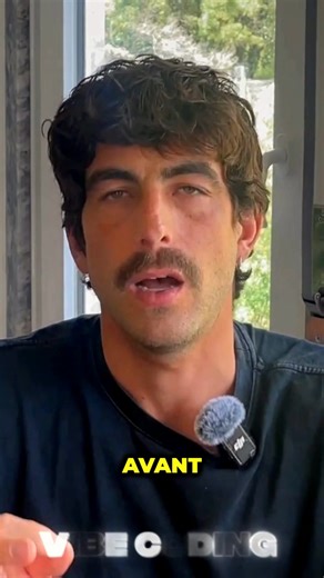 Vous n’avez plus besoin de savoir coder pour créer un site web. Une phrase suffit. C’est ce qu’on appelle le “vibe coding” : → Vous décrivez votre idée → L’IA crée le site pour vous en quelques secondes Vous voulez voir comment ça marche ? Regardez la vidéo Et commentez “ChatGPT” pour recevoir ma formation gratuite. Abonnez-vous pour ne rien rater. #IA #siteweb #vibecoding | jeremy.ia