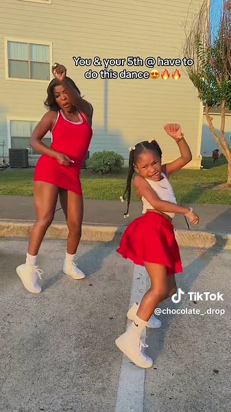 Tag them😈🕺🏽😍🔥🔥#chocolatedroppp #bestduo #princezzparis #fashion #trending #bestduo