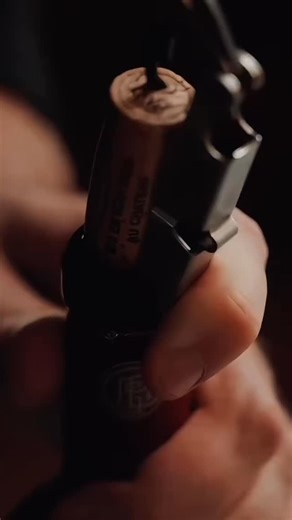 Giovedì 13 novembre · ore 20.30 :::SAN DEMETRIO FUORI DAI CONFINI:: Un viaggio oltre i sapori conosciuti. Cinque portate firmate dallo chef Stefano Brighi, cinque calici scelti e raccontati dal sommelier Gilles Coffi Degboe. Un incontro tra mondi, culture e sensibilità, che si fondono in un’unica esperienza. ✨ 💶 80 € a persona (acqua, caffè, coperto, limoncello e piccola pasticceria inclusi) 📞 Prenotazioni: 0547 396379 📍 San Demetrio Restaurant – Via Garampa 2831, Cesena | San Demetrio Restau