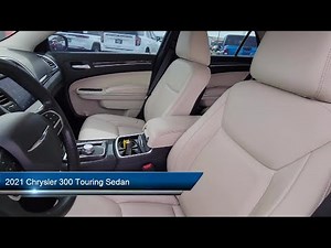 2021 Chrysler 300 Touring Sedan Cleveland Brunswick Parma Medina North Olmstead