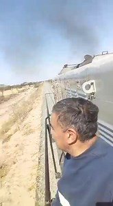 ....LA BARRA CARDAN EN MOVIMIENTO ....... sabes que modelo de locomotora es.......???? | Ventana Ferroviaria
