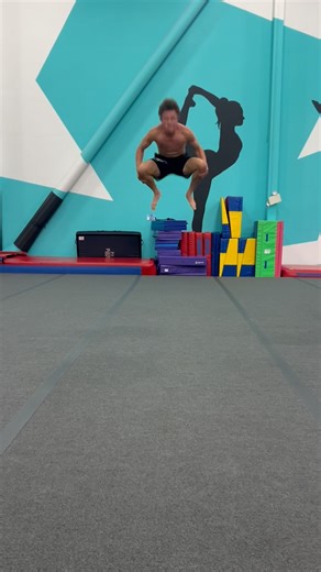 Cason Painter | Working on building more power 🔥🔥 . . . .I’m going to focus on strength training for a little while because training on swollen knees and... | Instagram