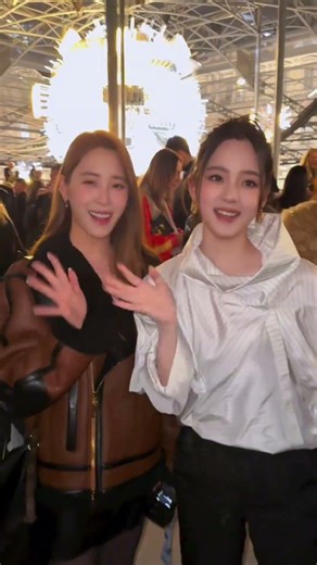 要为喜欢的东西而奔跑，走路真的来不及. 上海·看东方·芭莎之夜明星云集！红毯、走秀、美食、演出全齐！时代少年团、娜扎、章若楠、檀健次、刘逸云、Amber、王嘉尔、宋妍霏、胡先煦、宋雨琦、LABU...