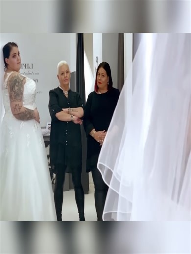 Bride Kelly loves her polka dot veil because it holds a lot of sentimental value, and refuses to walk down the aisle without it. The problem? Everyone else hates it! Who will compromise? | Curvy Brides' Boutique - TLC