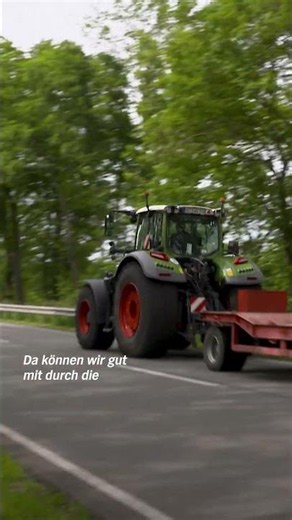 #shorts Like father, like son... #tractor #fatherandson #farming #lower-saxony
