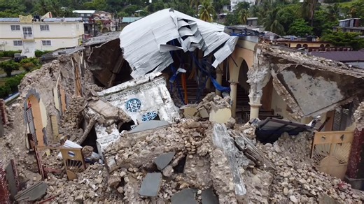 715K views · 6.3K reactions | "Go therefore and make disciples of all nations, baptizing them in the name of the Father and of the Son and of the Holy Spirit, teaching them to observe all that I have commanded you. And behold, I am with you always, to the end of the age.” Matthew 28:19-20 This is who we are and what we do, In Jesus' Name. Learn more at SamaritansPurse.org | Samaritan's Purse | Facebook