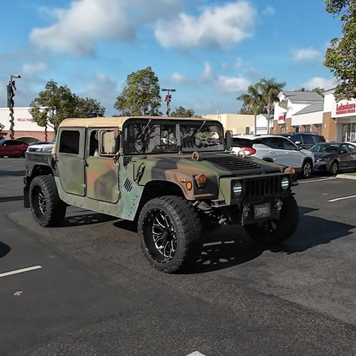 Two H1 Hummers #hummer #hummerh1