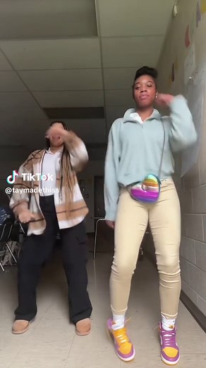 Bop Bop Bop Dance Challenge with Big Boogie