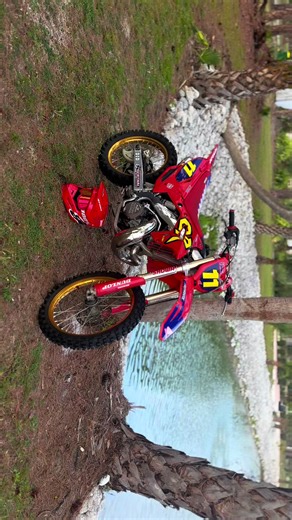 Dirt Bike Life: Black CR250 Adventures