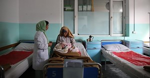 Afghanistan: Health Care for Women Hit by Aid Cuts