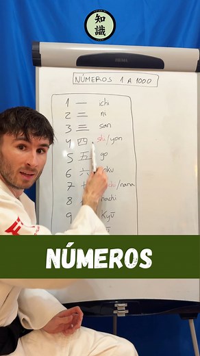 ¿Cómo contamos en japonés? En las artes marciales encontrarás referencias a estos números en diversas ocasiones, por lo que nunca viene mal unos conocimientos básicos sobre los números en japonés. Es un vídeo resumido en los que no se explican casos especiales, sino reglas generales, para que en la mayor parte de las ocasiones seas capaz de identificarlo correctamente. Cuéntanos en los comentarios si eres capaz de resolver nuestro reto: Escribir en japonés el número 1230 ________________________
